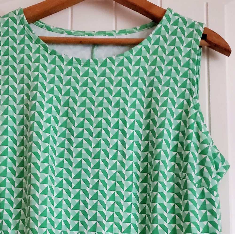 New York & Company green and white geometric print tank dress - Picture 2 of 4